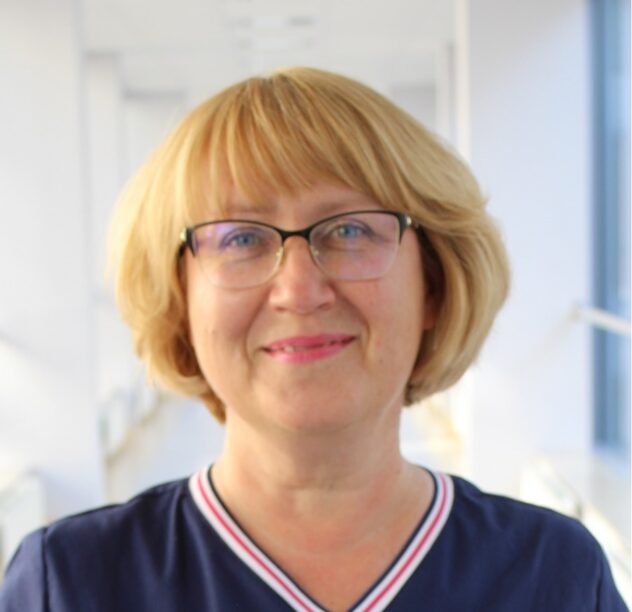 dr n. med. Dorota Charemska