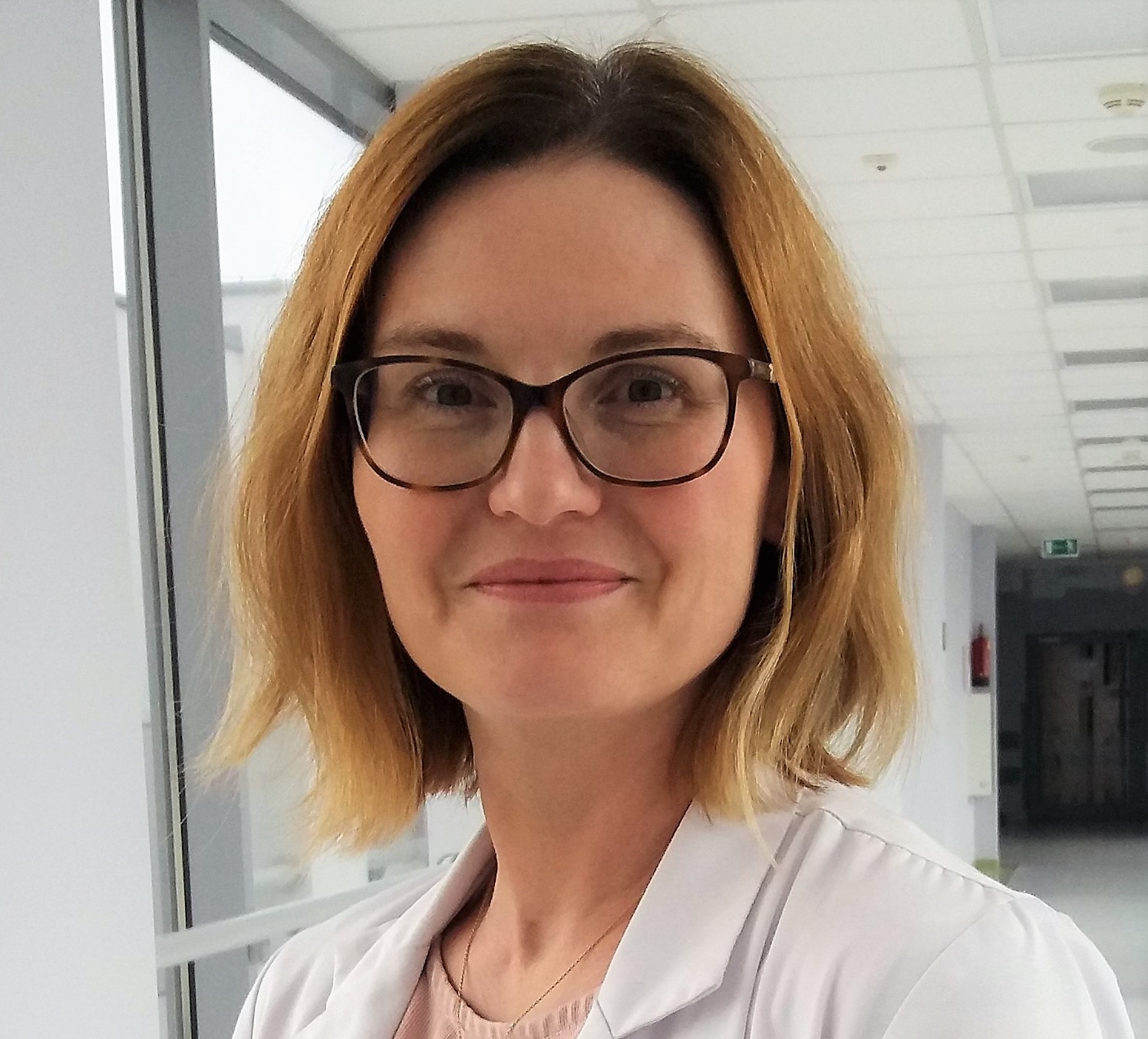 dr n. med. Maria Szwajkowska : Koordynator oddziału