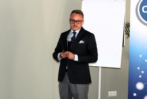 13 (1) (1) (1) (1) (1) (1) (1) (1) (1)