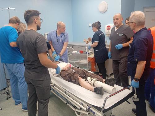 4 (1) (1) (1) (1) (1) (1) (1) (1) (1) (1) (1) (1) (1) (1) (1) (1) (1) (1) (1)