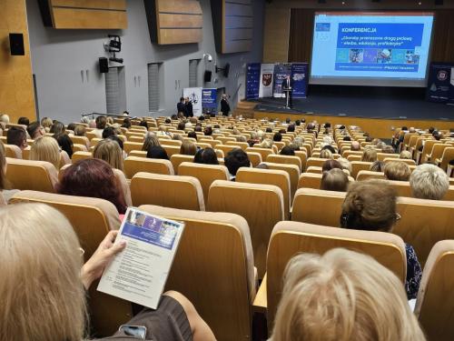 7 (1) (1) (1) (1) (1) (1) (1) (1) (1)