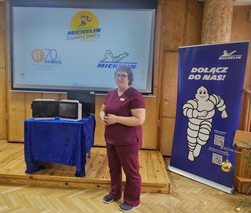 7 (1) (1) (1) (1) (1) (1) (1) (1) (1) (1) (1) (1) (1)